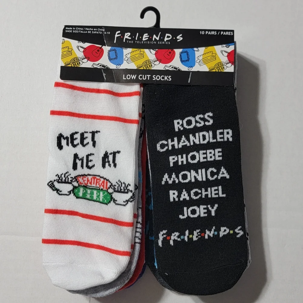 Friends TV Show 10 Pair Low Cut Socks Women's Shoe Size 4-10‎ NWT